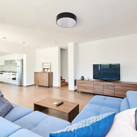 ヴィラ Radini ブルトニグラ